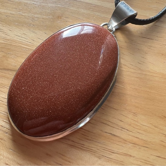 New Sandstone Goldstone Oval Silver Overlay Pendant Necklace w Cord - Picture 9 of 9